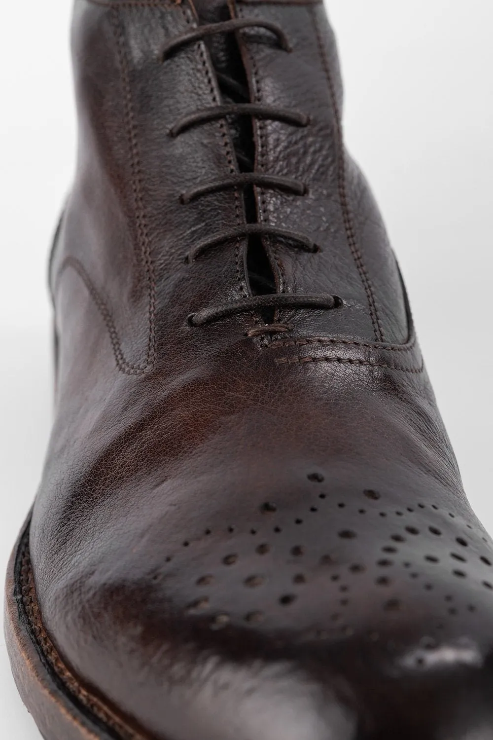 ASTON cigar-brown chukka boots.