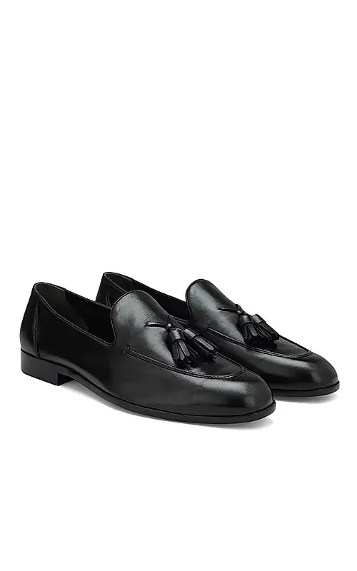 Black Leather Loafers With Tassels