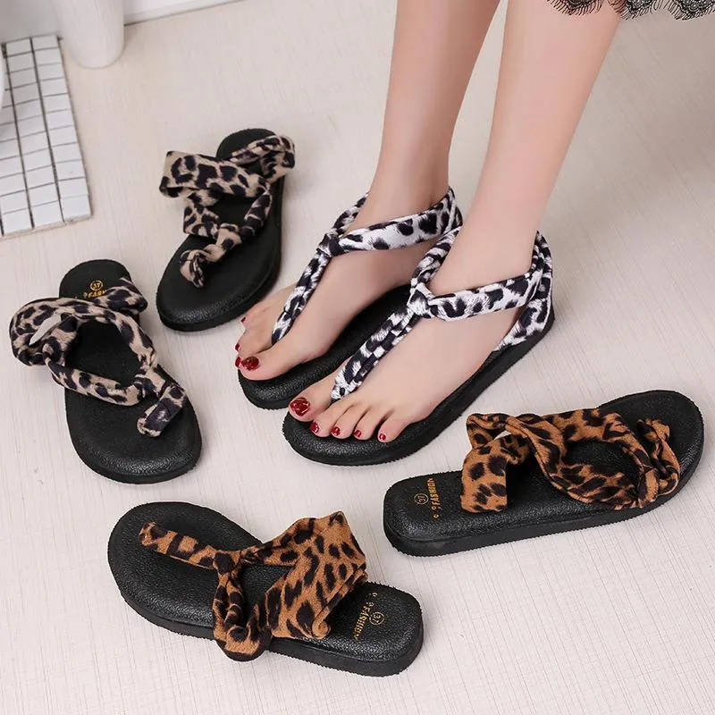 Chicvane Leopard Printed Clip Toe Flat Sandals
