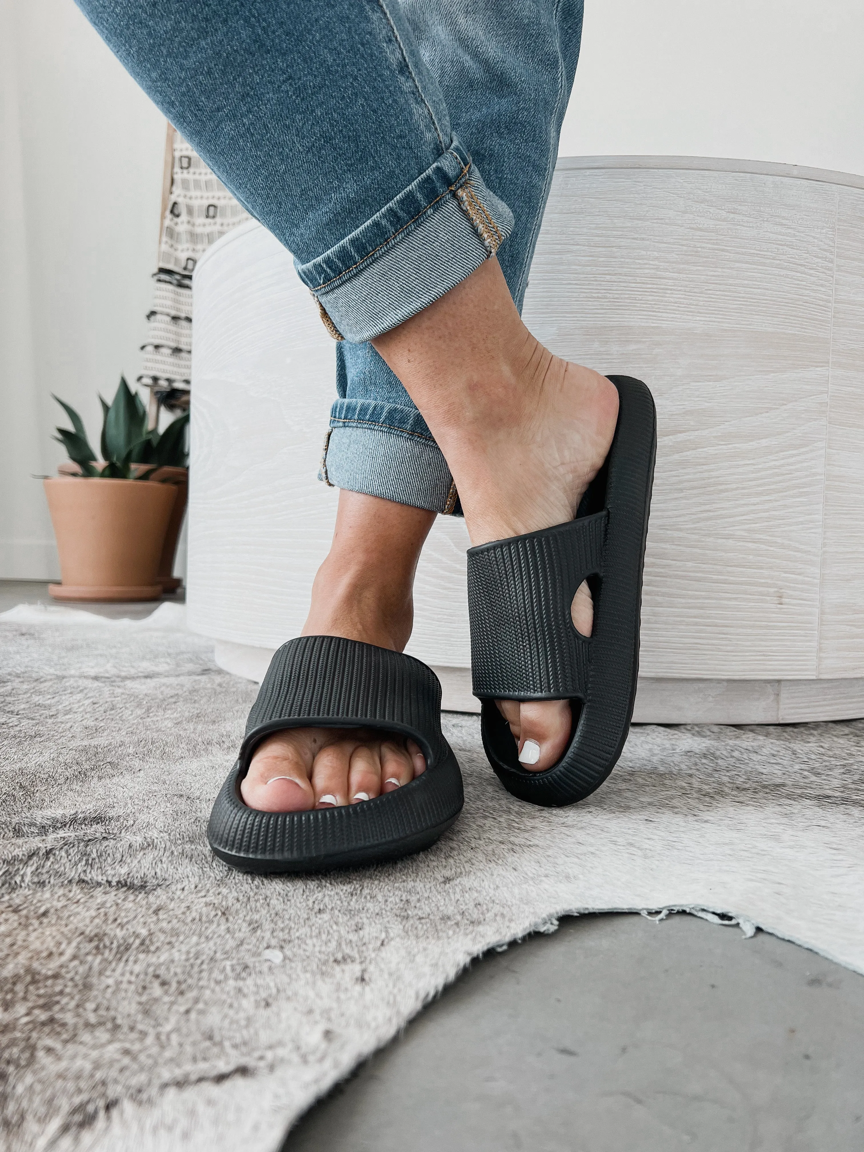 Cloud Nine Slide Sandal