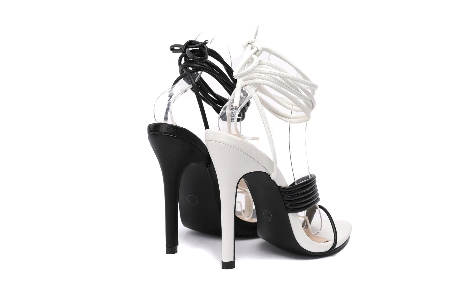 Color matching thin band pointed high heel strapping sandals