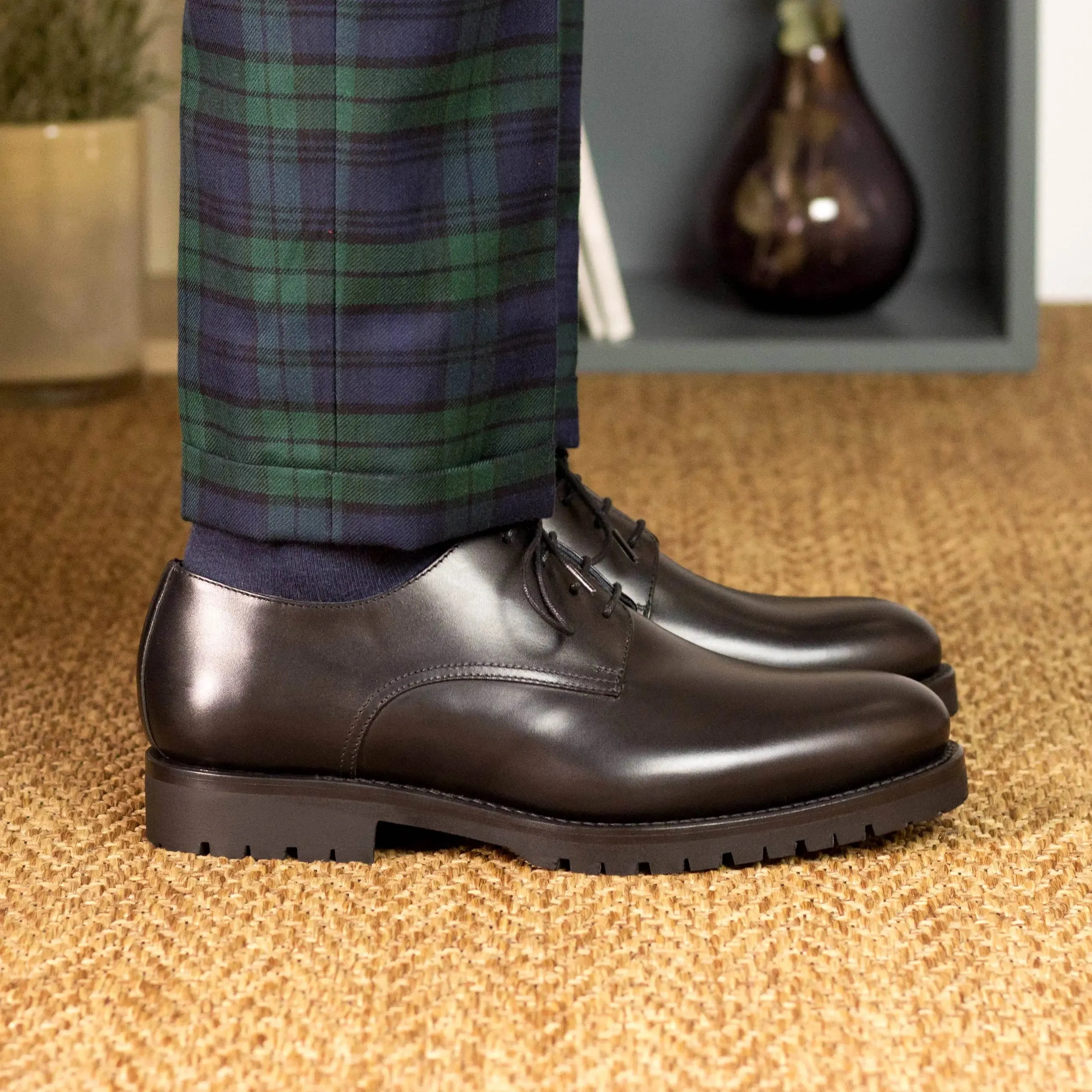 DapperFam Vero in Black Men's Italian Leather Derby