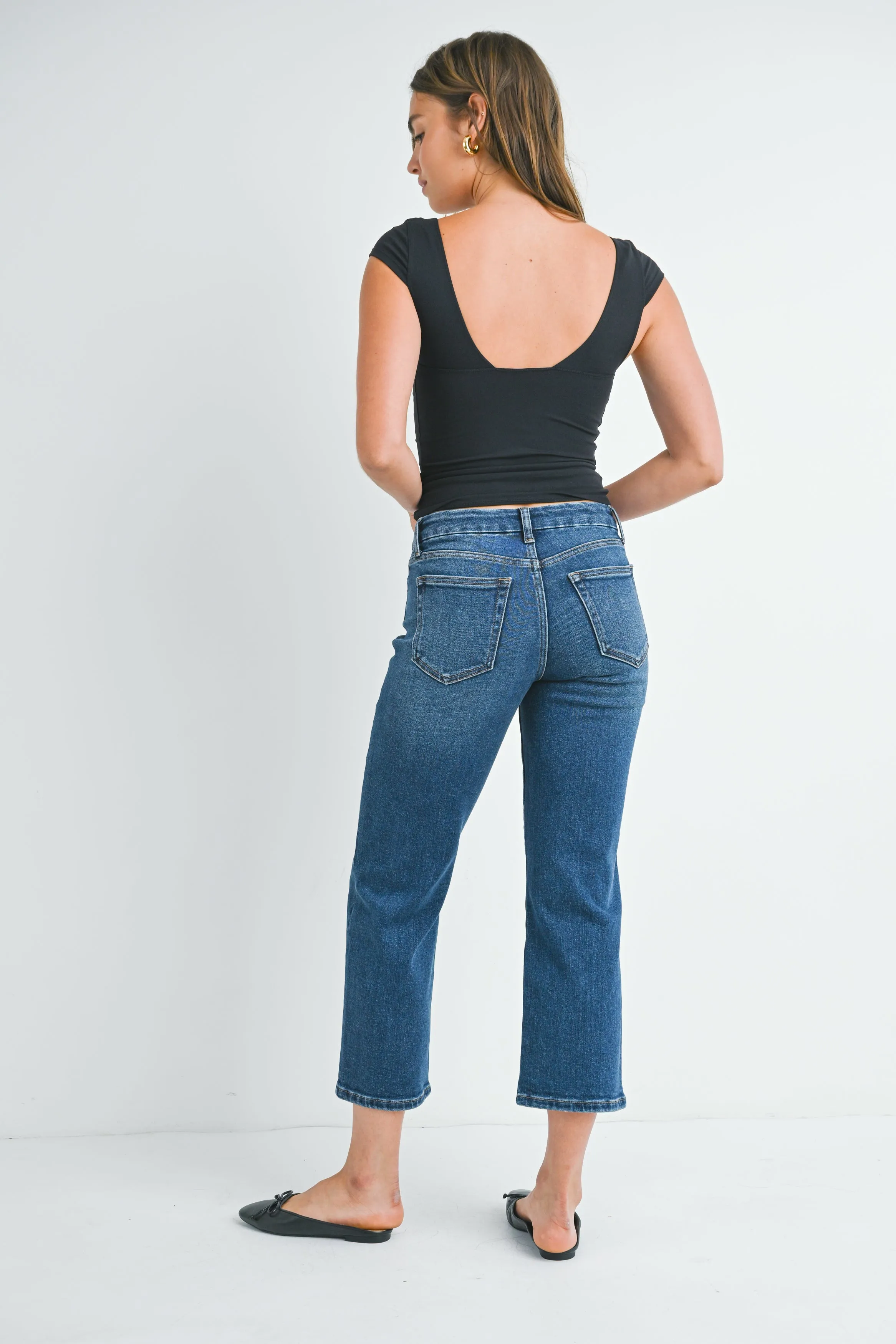 Just Black - Petite Straight Leg Jean
