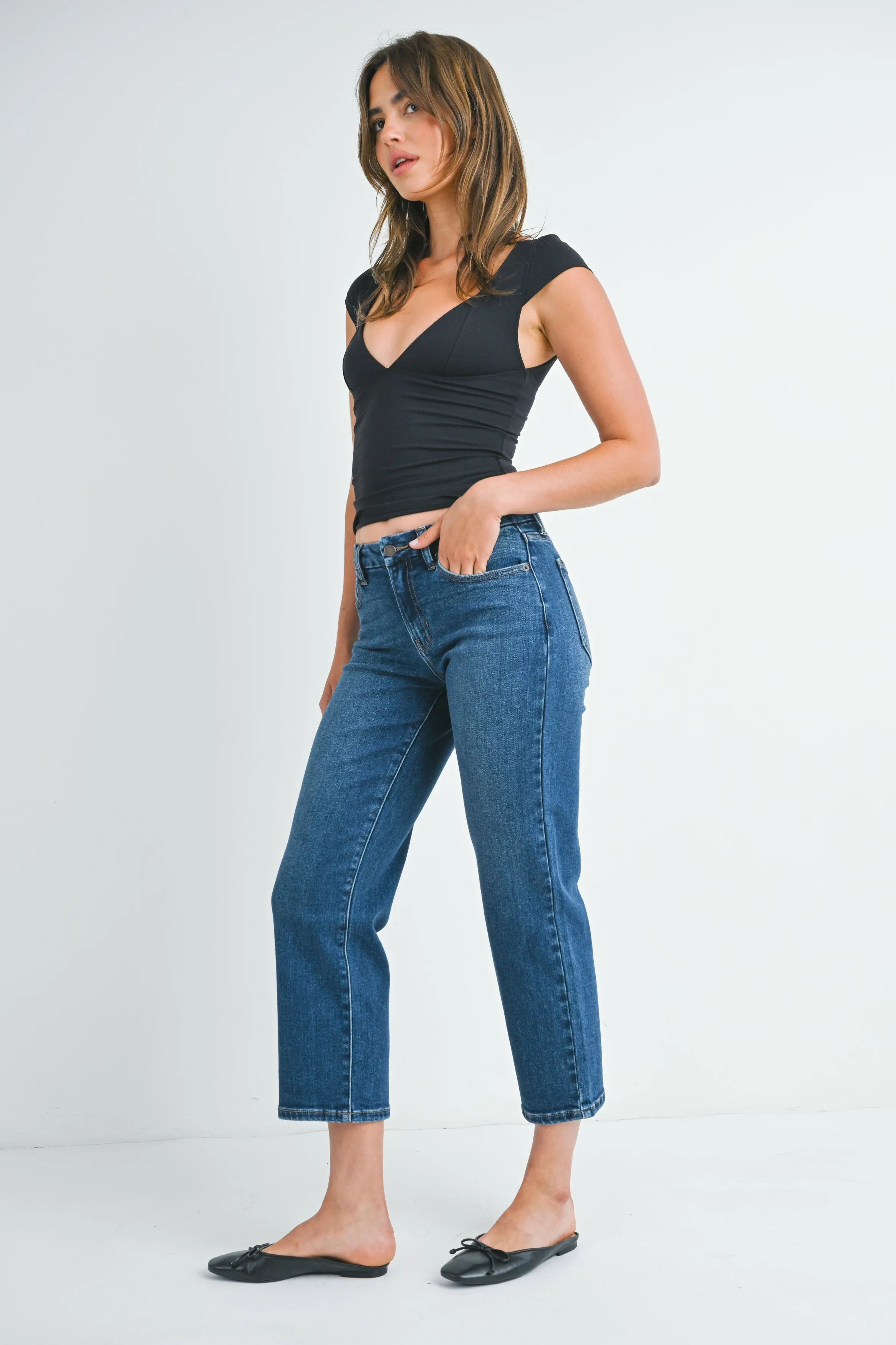 Just Black - Petite Straight Leg Jean