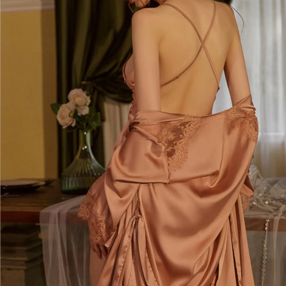 Paislee satin slip