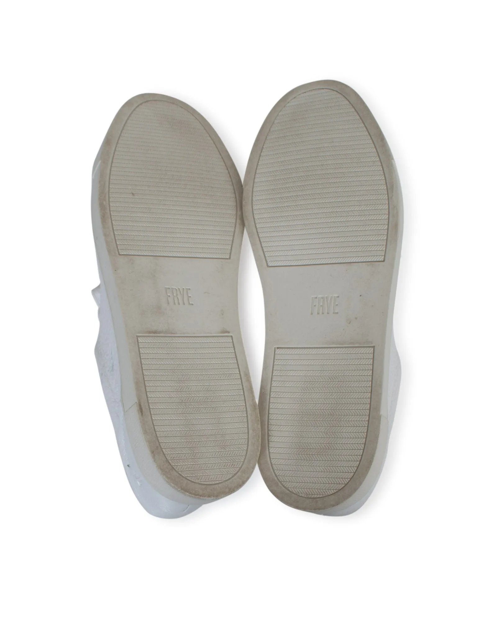 "Ivy Low Lace" Sneakers