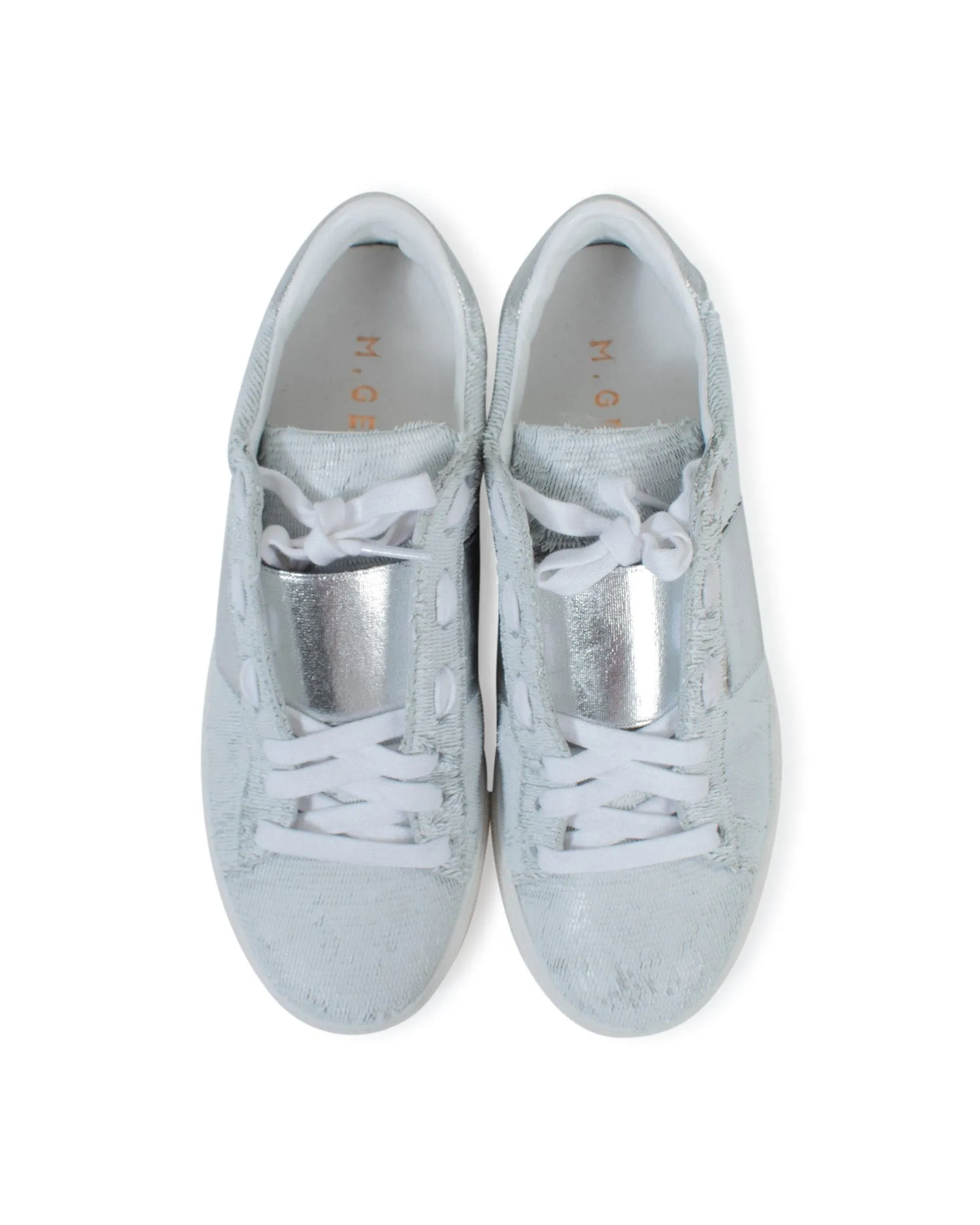 Textured Low Top Sneakers