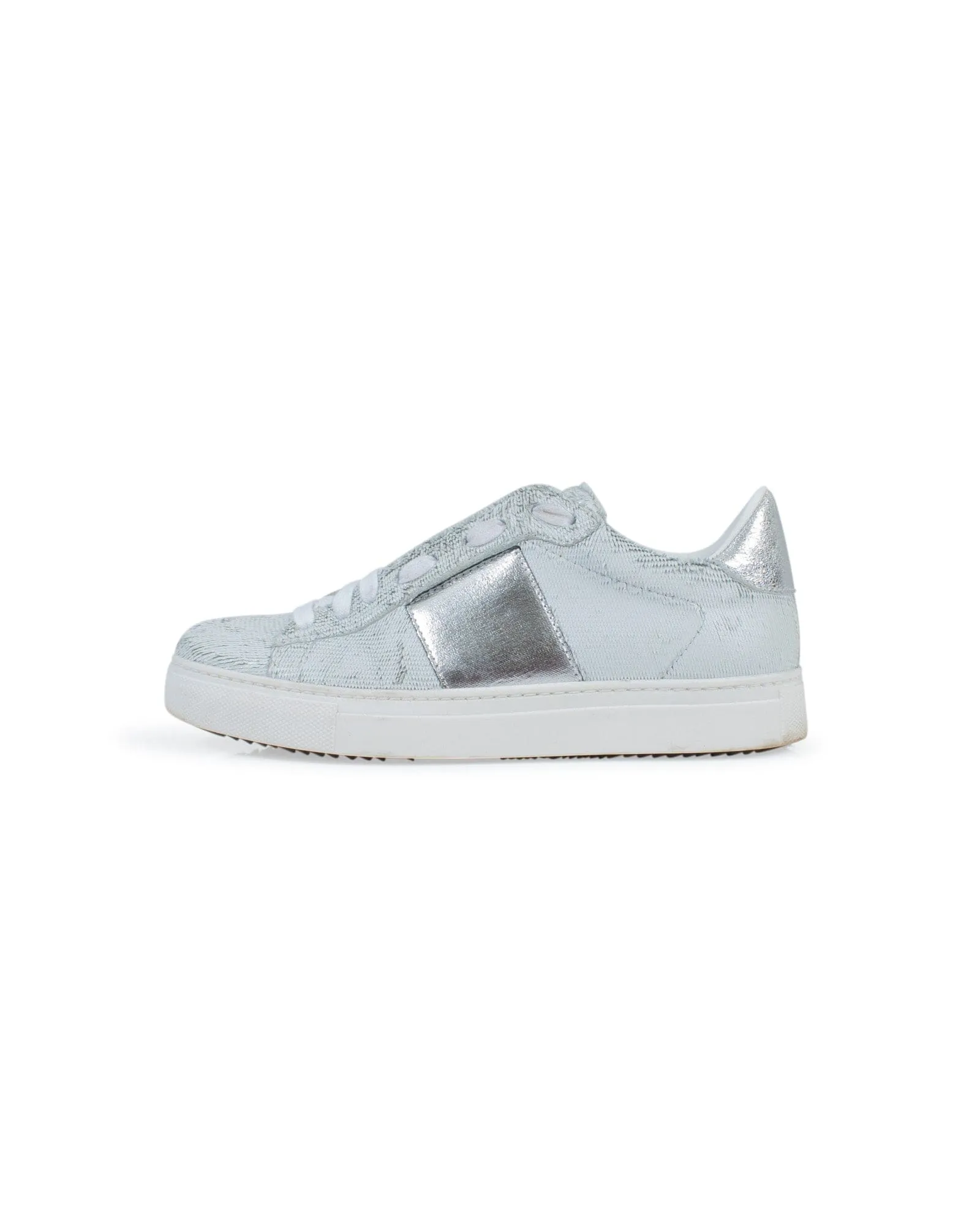 Textured Low Top Sneakers