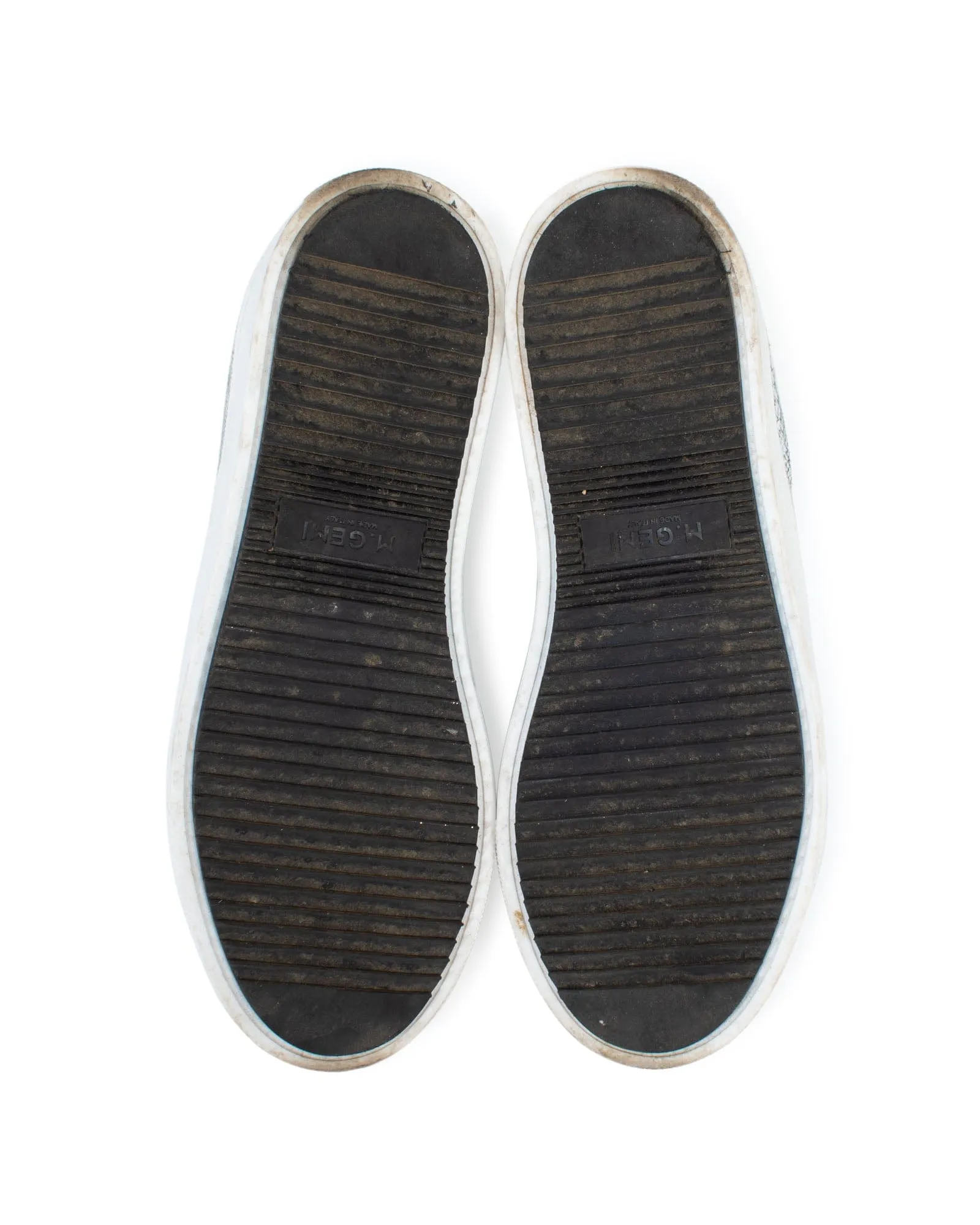 Textured Low Top Sneakers