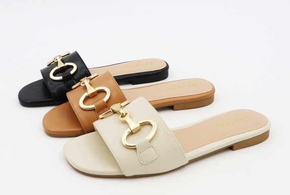 The Basic Sandals Street